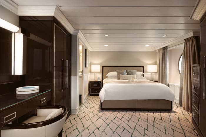 Oceania Cruises Sirena Vista Suite 2.jpg